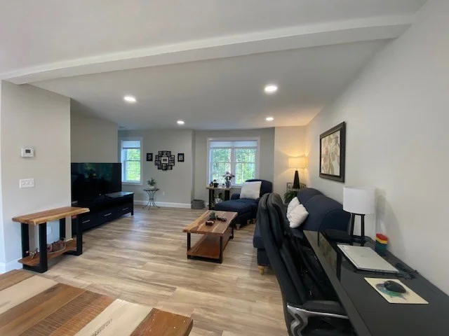 3 bed, 2 bath apartment for rent at 152 W Main St Unit A, Millbury — photo 3 of 33