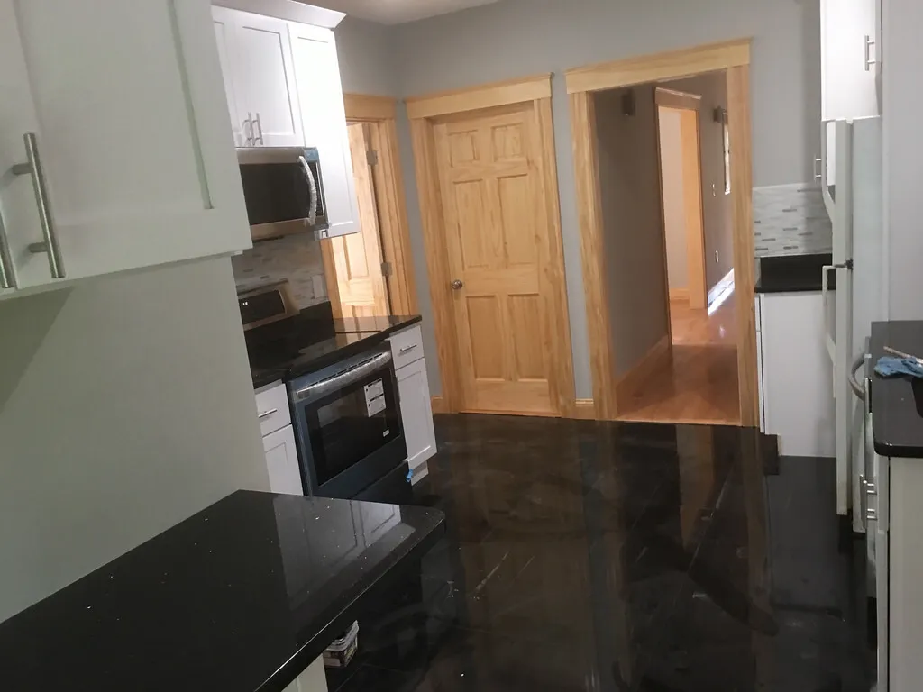 6 bed, 4+ bath apartment for rent at 152 Winchester St Unit 2, Brookline — photo 1 of 3