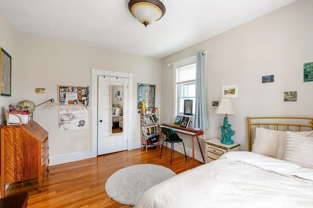 3 bed, 1 bath apartment for rent at 1524 Cambridge St Unit 3, Mid Cambridge — photo 12 of 22