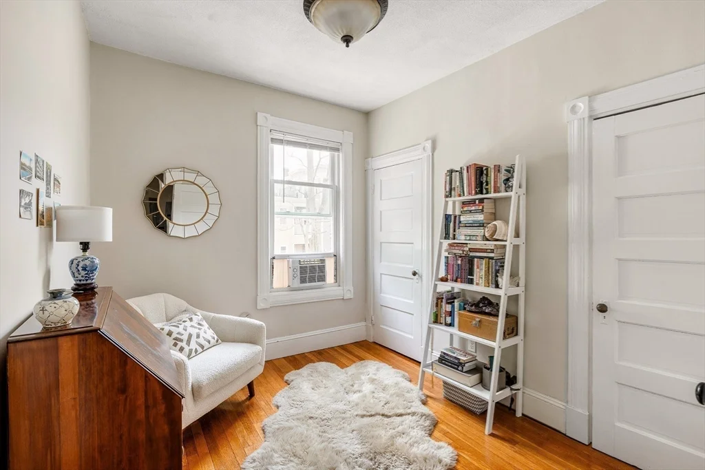 3 bed, 1 bath apartment for rent at 1524 Cambridge St Unit 3, Mid Cambridge — photo 13 of 22