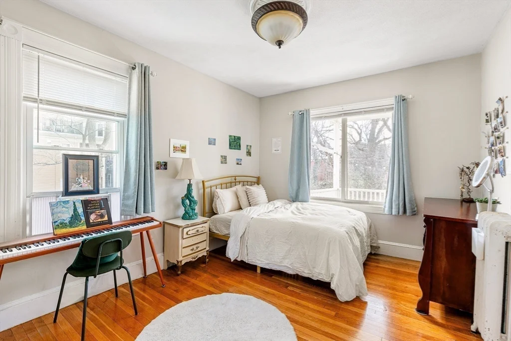 3 bed, 1 bath apartment for rent at 1524 Cambridge St Unit 3, Mid Cambridge — photo 11 of 22