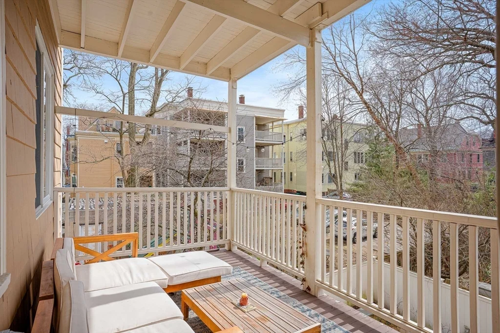 3 bed, 1 bath apartment for rent at 1524 Cambridge St Unit 3, Mid Cambridge — photo 16 of 22