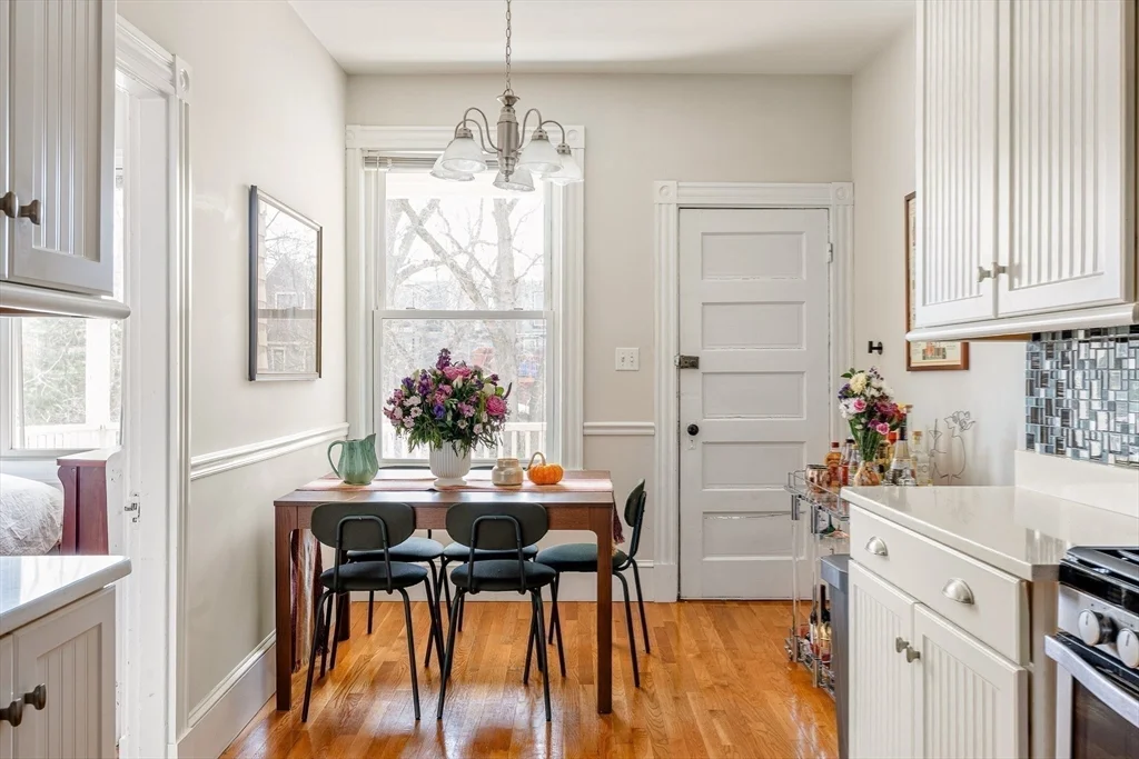 3 bed, 1 bath apartment for rent at 1524 Cambridge St Unit 3, Mid Cambridge — photo 1 of 22