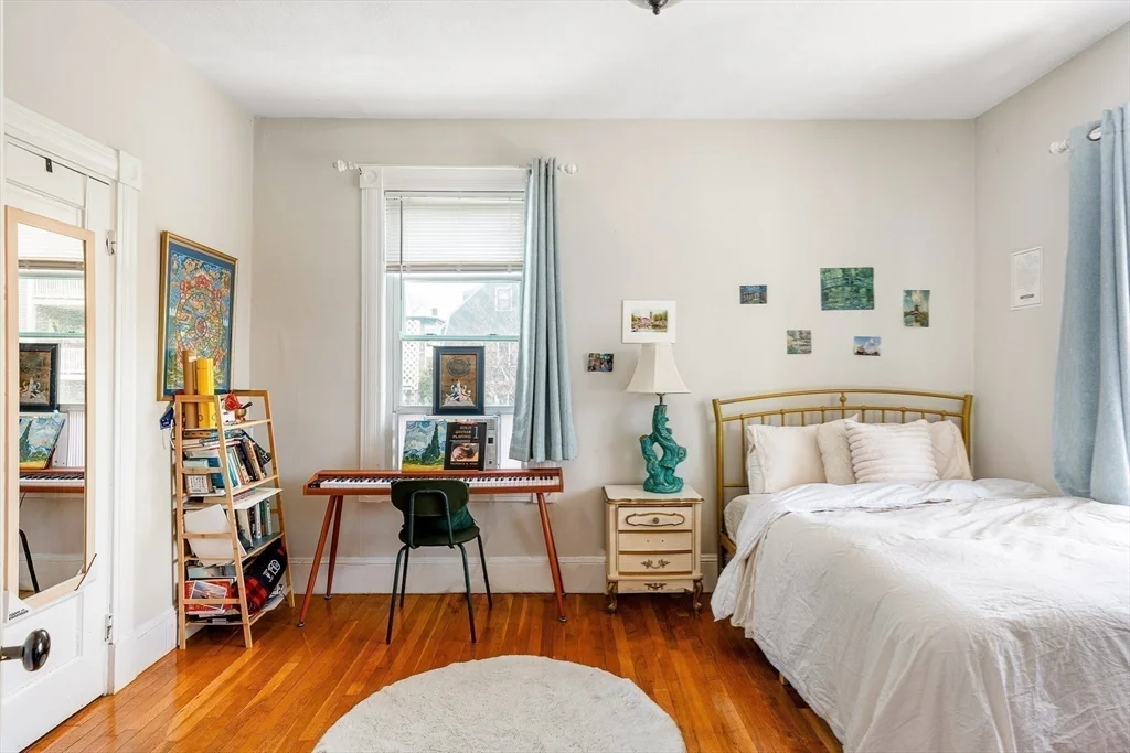 3 bed, 1 bath apartment for rent at 1524 Cambridge St Unit 3, Mid Cambridge — photo 10 of 22