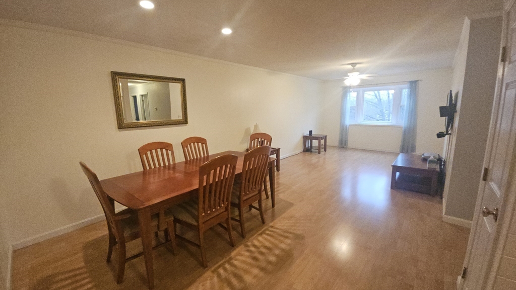 2 bed, 1 bath apartment for rent at 1524 Gorham St Unit 211, Lowell — photo 2 of 17