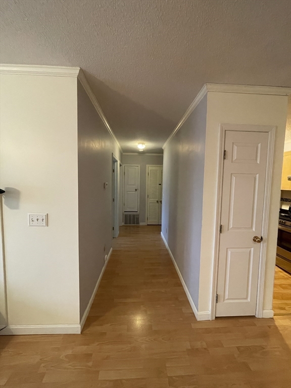 2 bed, 1 bath apartment for rent at 1524 Gorham St Unit 211, Lowell — photo 7 of 17