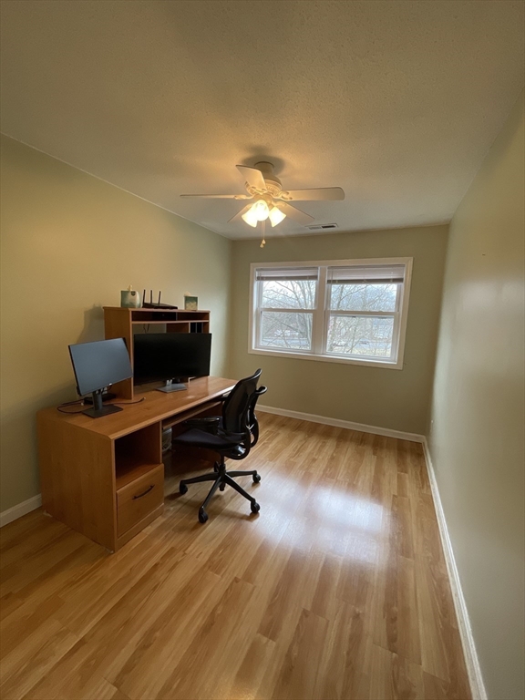 2 bed, 1 bath apartment for rent at 1524 Gorham St Unit 211, Lowell — photo 10 of 17