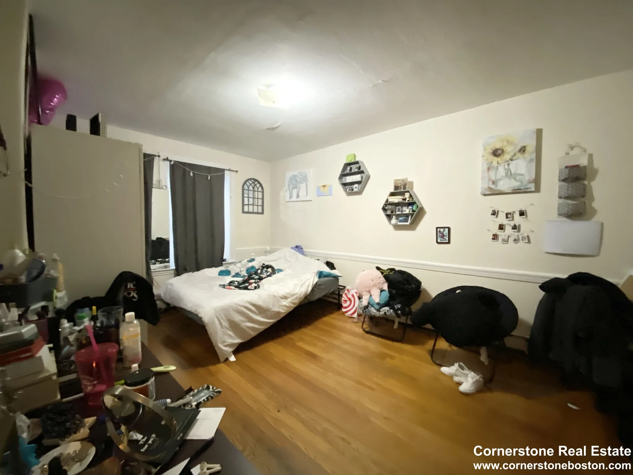 4 bed, 1 bath apartment for rent at 1524 Tremont St Unit 3, Mission Hill — photo 6 of 7