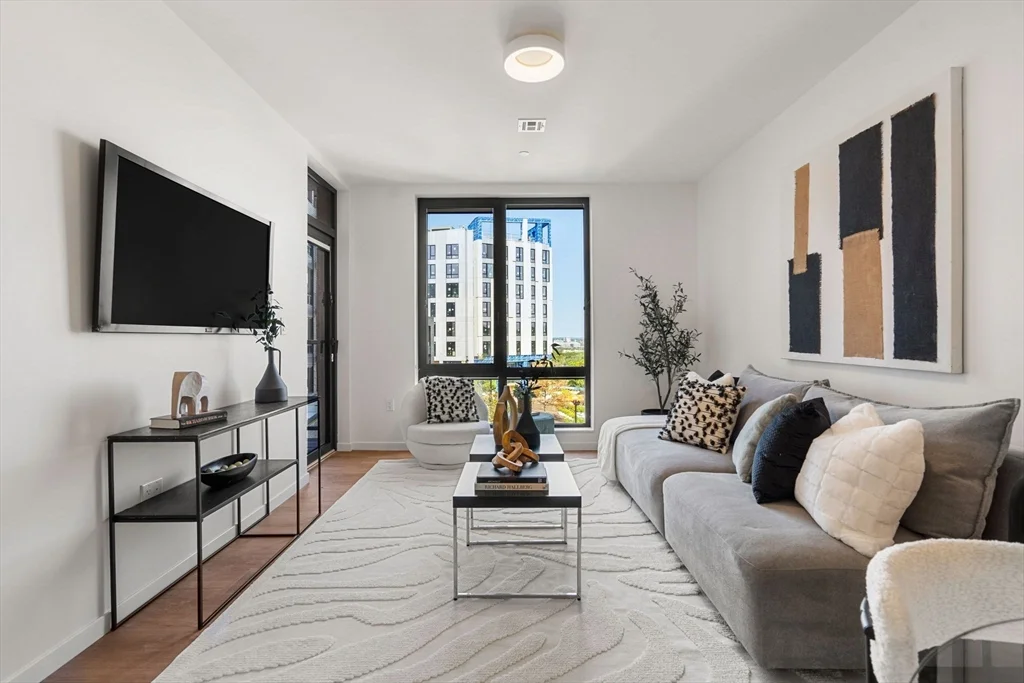 1 bed, 1 bath apartment for rent at 1525 Commonwealth Ave Unit 503, Brighton — photo 11 of 31