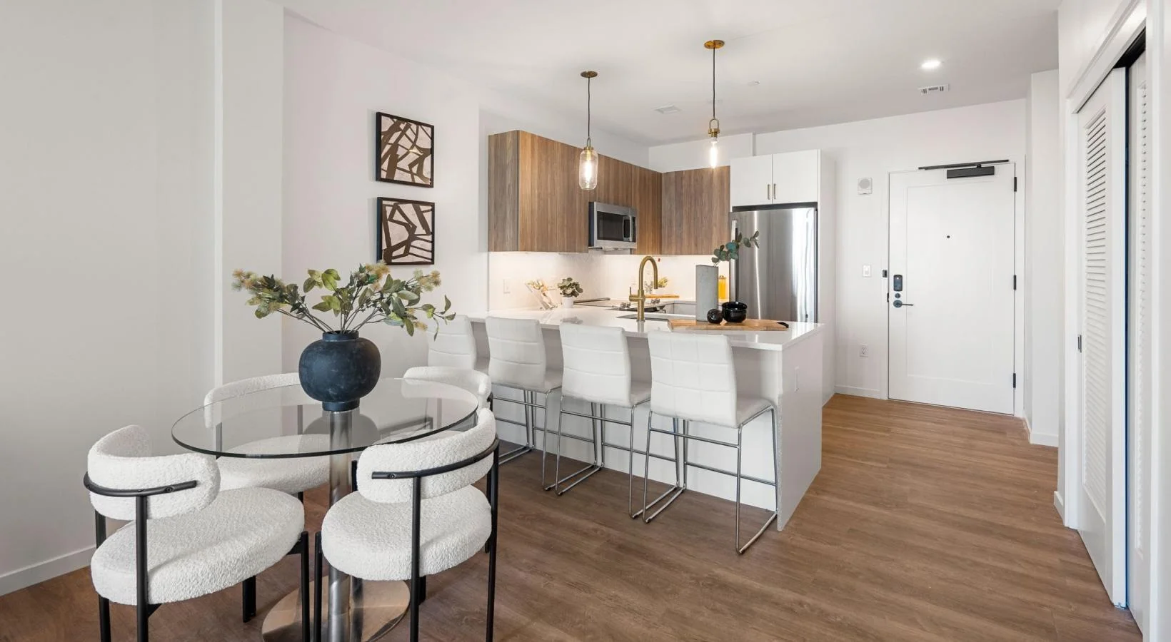 2 bed, 2 bath apartment for rent at 1525 Commonwealth Ave Unit 601, Brighton