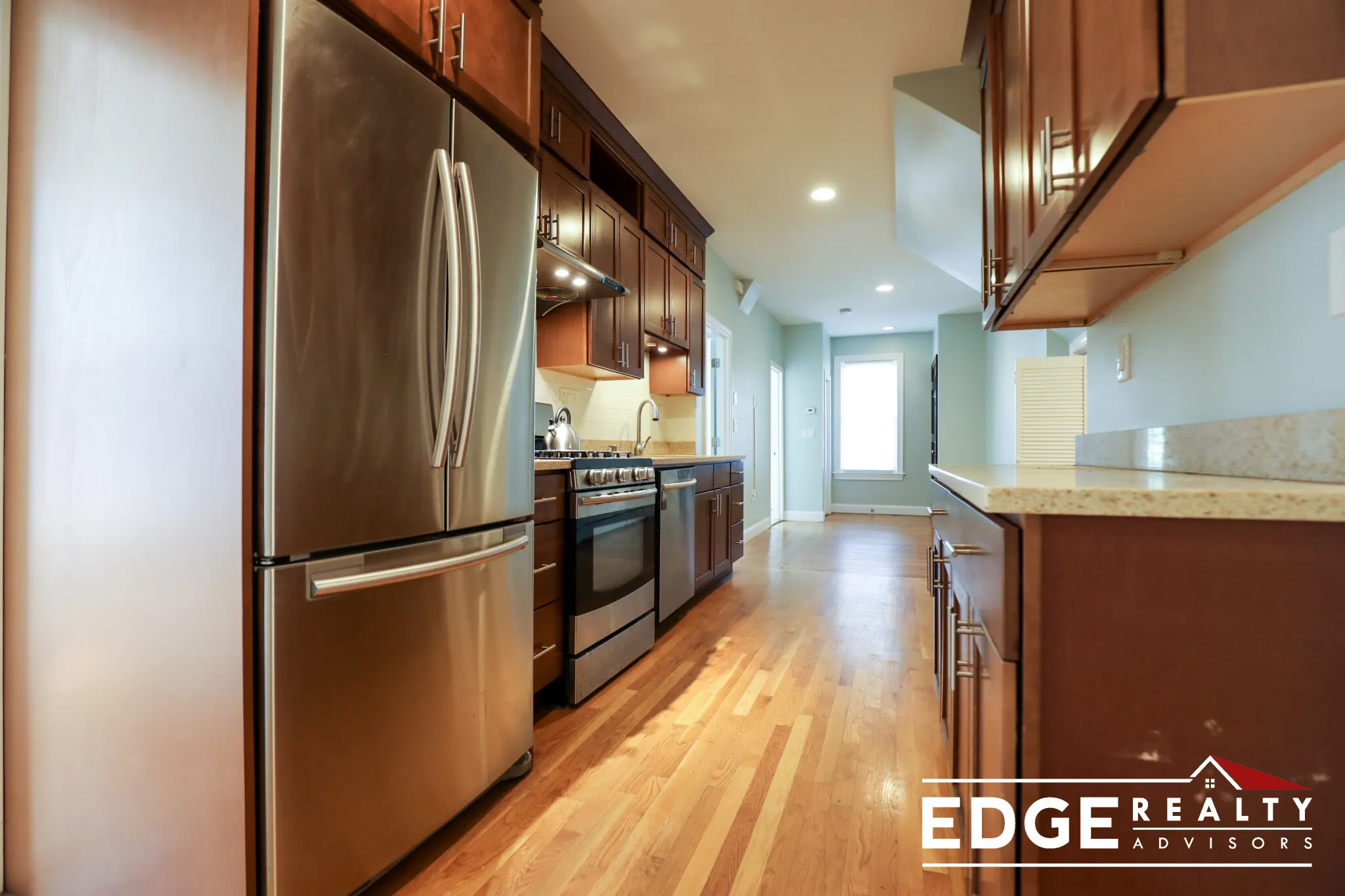 4 bed, 2 bath apartment for rent at 1526 Commonwealth Ave Unit 1, Brighton — photo 1 of 13