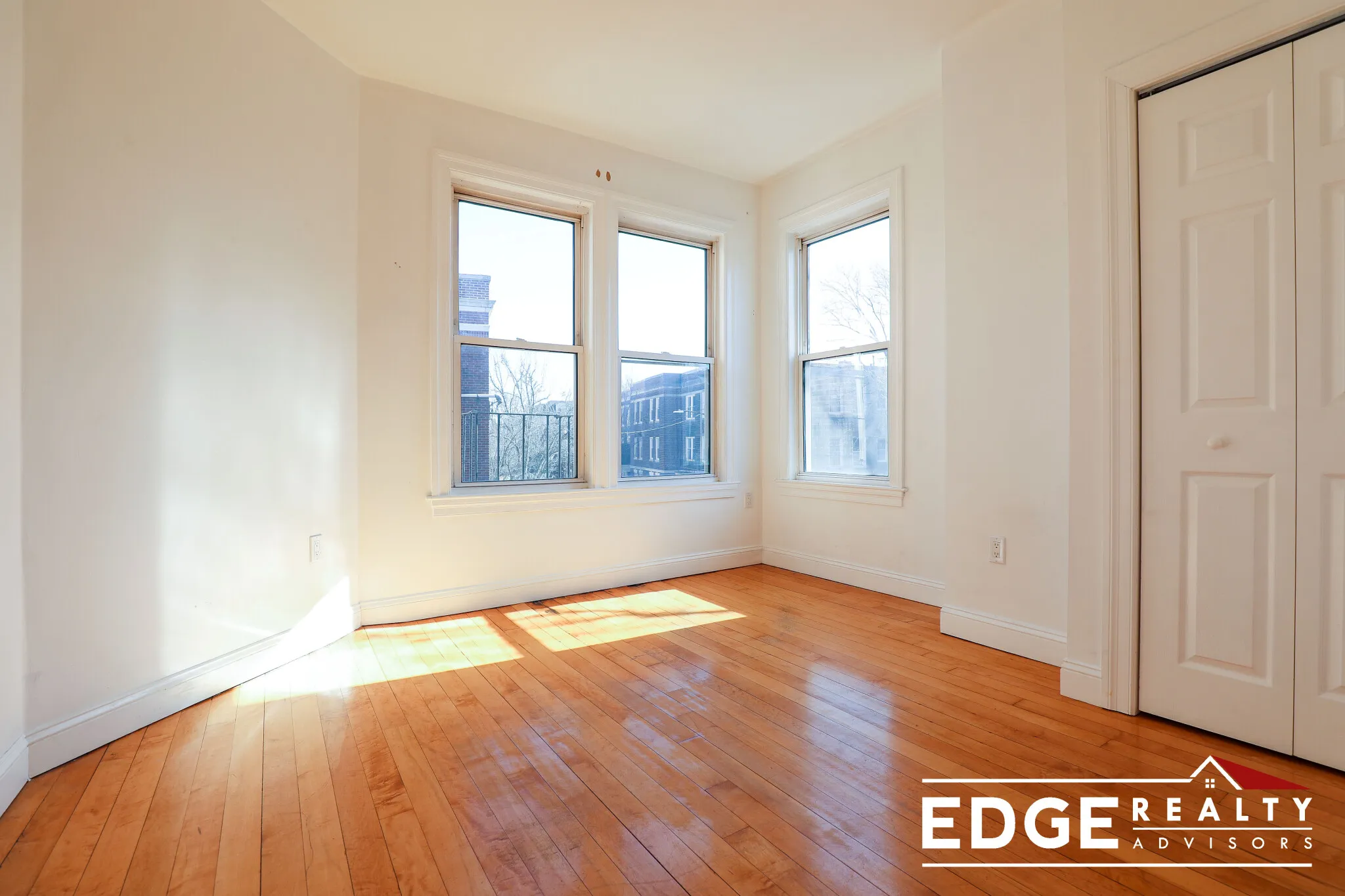 4 bed, 2 bath apartment for rent at 1526 Commonwealth Ave Unit 2, Brighton — photo 9 of 14