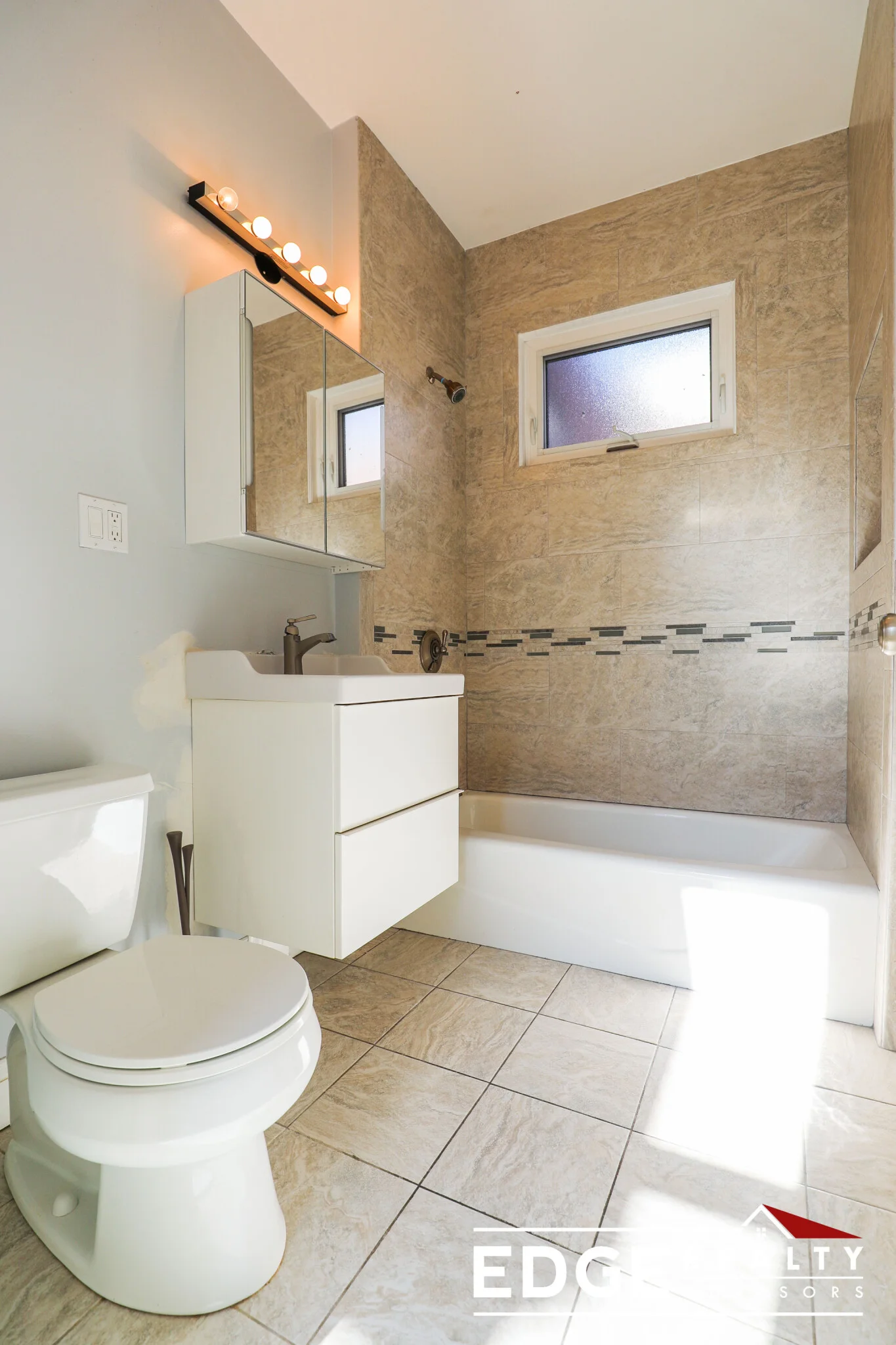 4 bed, 2 bath apartment for rent at 1526 Commonwealth Ave Unit 2, Brighton — photo 14 of 14