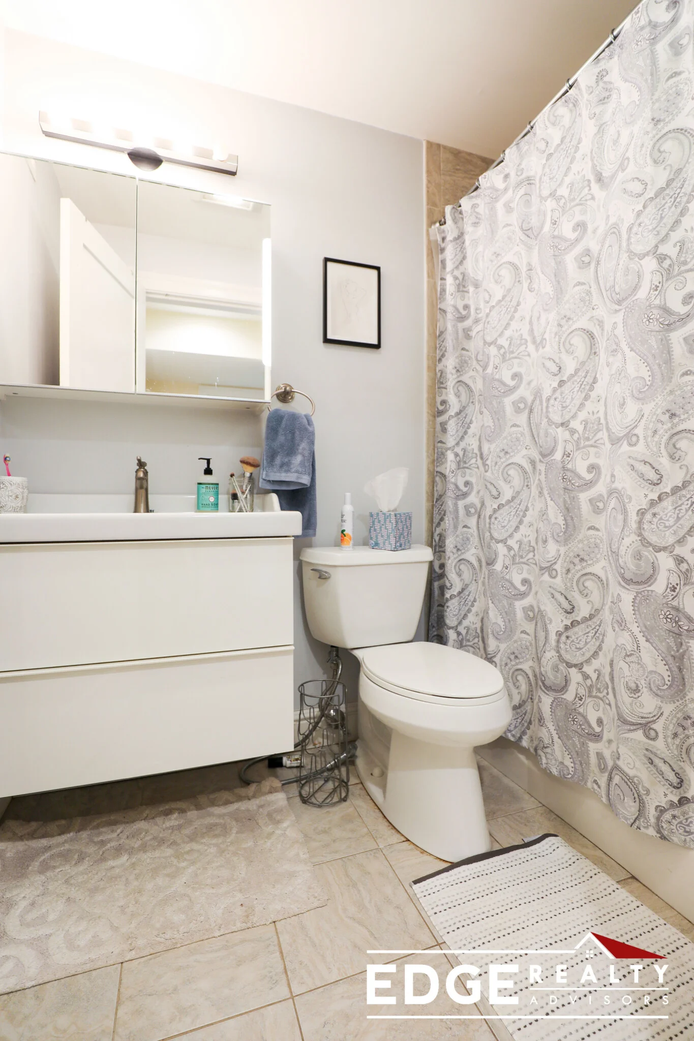 3 bed, 2 bath apartment for rent at 1526 Commonwealth Ave Unit B, Brighton — photo 11 of 11