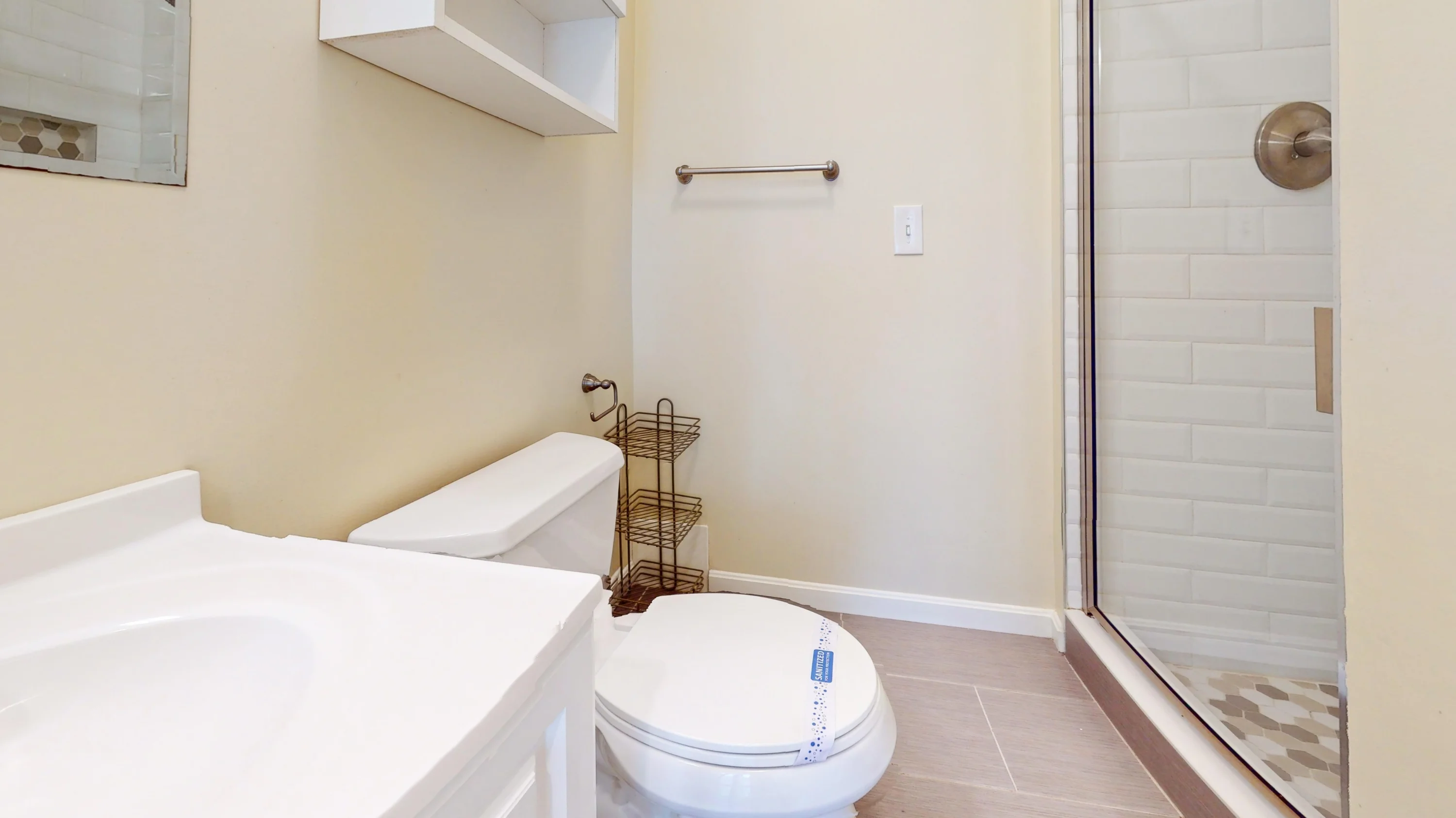 4 bed, 2 bath apartment for rent at 1526 Tremont St Unit 2, Mission Hill — photo 4 of 13