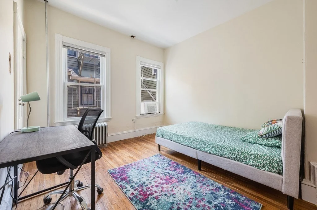 6 bed, 2 bath apartment for rent at 1529 Cambridge St Unit 1, Mid Cambridge — photo 9 of 18