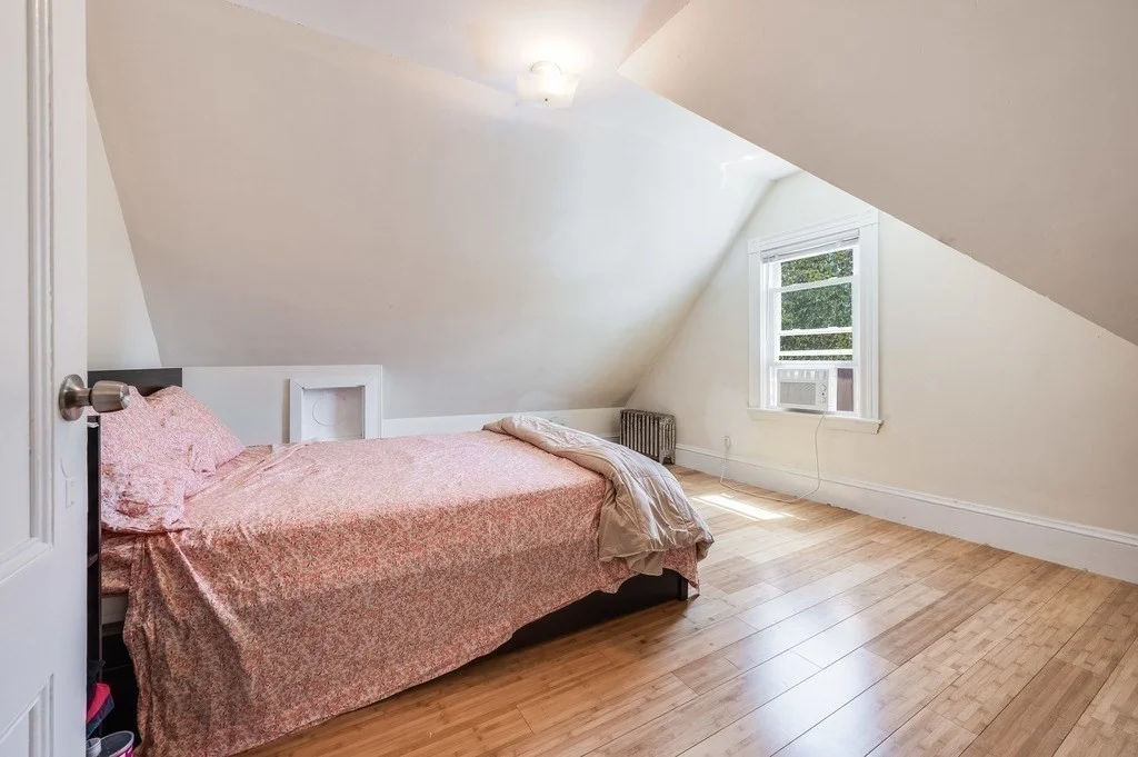 6 bed, 2 bath apartment for rent at 1529 Cambridge St Unit 1, Mid Cambridge — photo 16 of 18