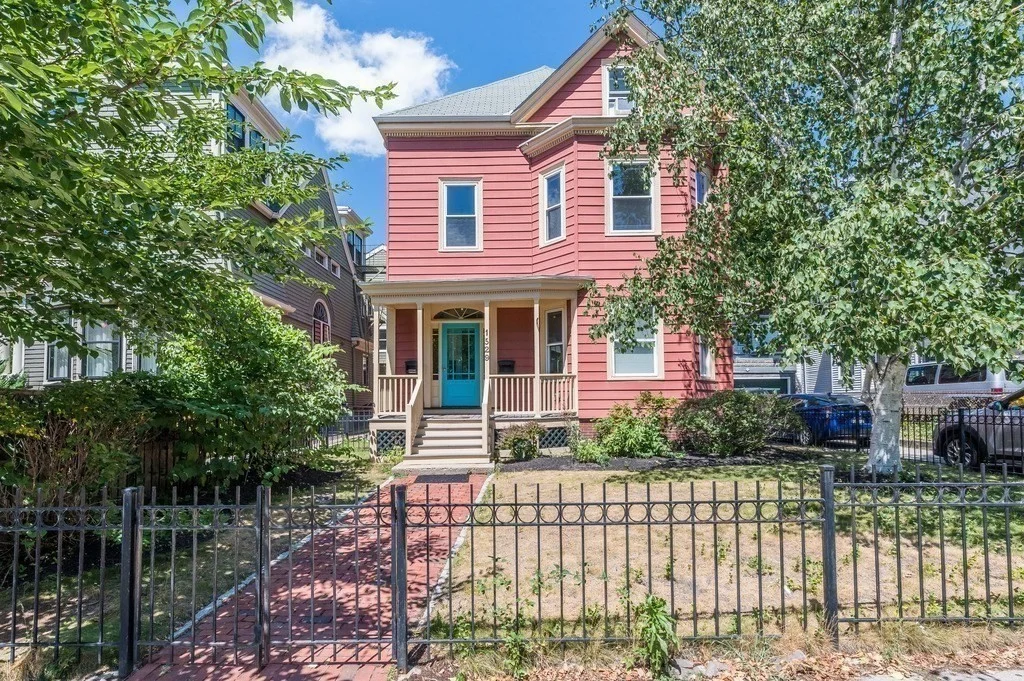 6 bed, 2 bath apartment for rent at 1529 Cambridge St Unit 1, Mid Cambridge — photo 18 of 18