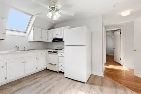 1 bed, 1 bath apartment for rent at 153A Belmont St Unit 2, Everett — photo 2 of 12
