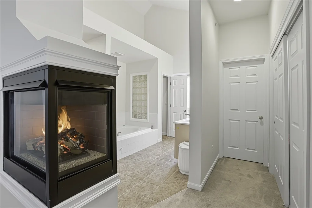 2 bed, 2 bath apartment for rent at 153 America Blvd Unit 153, Ashland — photo 29 of 41