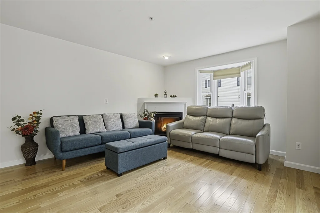 2 bed, 2 bath apartment for rent at 153 America Blvd Unit 153, Ashland — photo 9 of 41