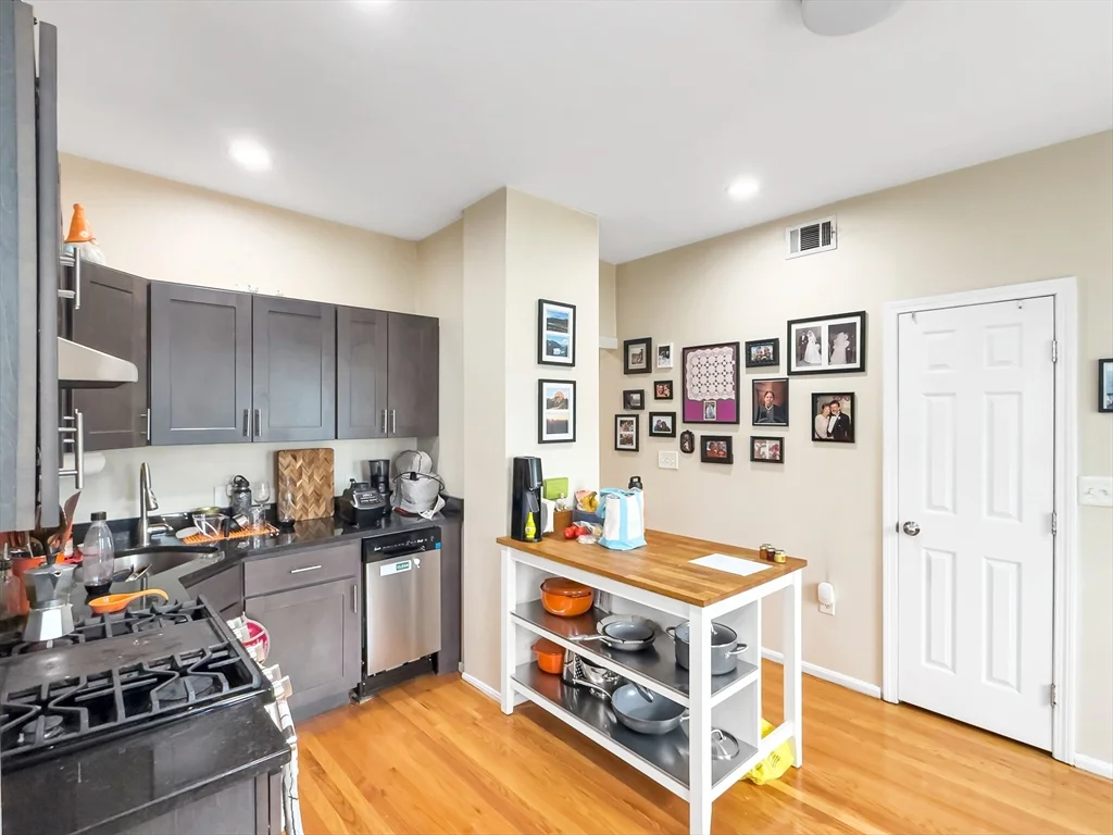 2 bed, 1 bath apartment for rent at 153 Amory St Unit 2, Roxbury — photo 5 of 12