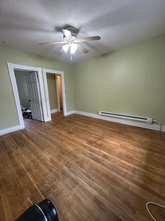 3 bed, 1 bath apartment for rent at 153 Arlington Unit 2, Framingham — photo 3 of 14