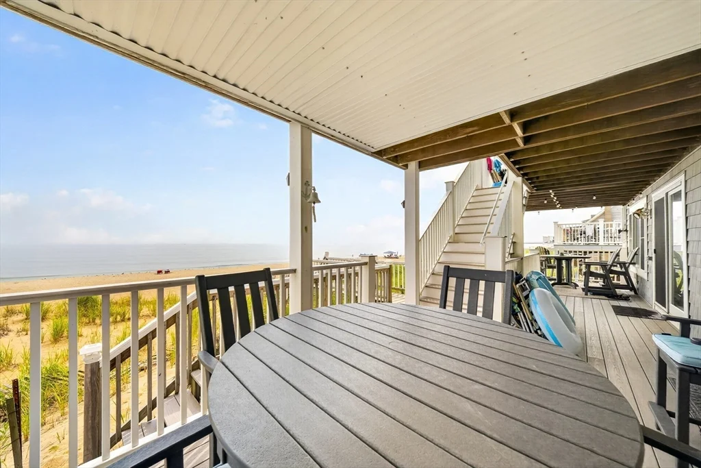 2 bed, 2 bath apartment for rent at 153 Atlantic Ave Unit 1, Salisbury — photo 6 of 28