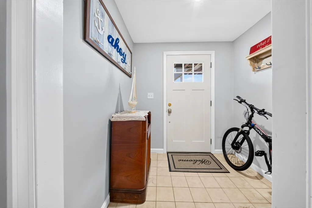 2 bed, 2 bath apartment for rent at 153 Atlantic Ave Unit 1, Salisbury — photo 25 of 28
