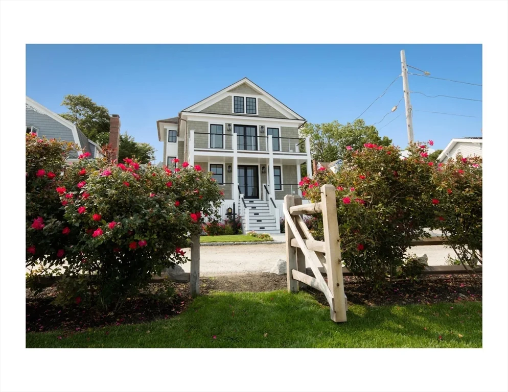 4 bed, 4+ bath apartment for rent at 153 Bayside Rd, Quincy — photo 1 of 42