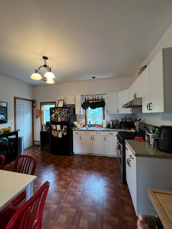 2 bed, 1 bath apartment for rent at 153 Cherry St Unit 2, The Port — photo 3 of 12