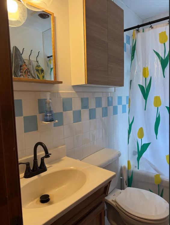 2 bed, 1 bath apartment for rent at 153 Cherry St Unit 2, The Port — photo 11 of 12