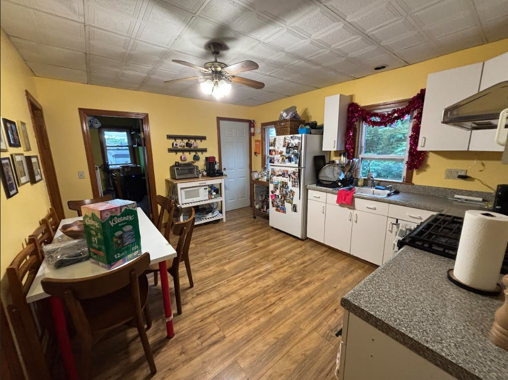 2 bed, 1 bath apartment for rent at 153 Cherry St Unit 3A, The Port — photo 3 of 11