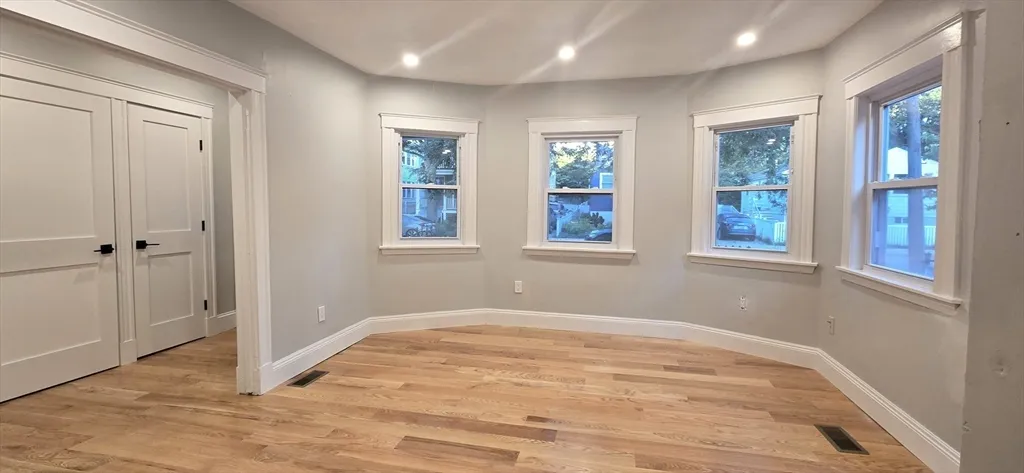 2 bed, 1 bath apartment for rent at 153 Chilton St Unit 153, Neighborhood Nine — photo 3 of 20
