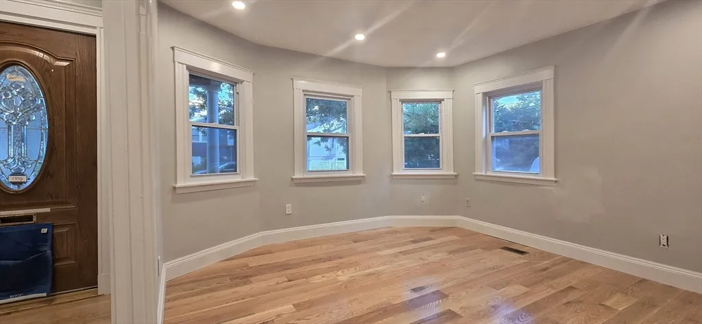 2 bed, 1 bath apartment for rent at 153 Chilton St Unit 153, Neighborhood Nine — photo 2 of 20