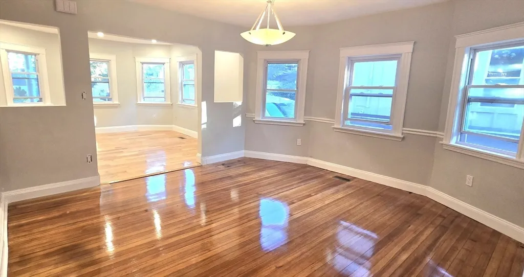 2 bed, 1 bath apartment for rent at 153 Chilton St Unit 153, Neighborhood Nine — photo 5 of 20