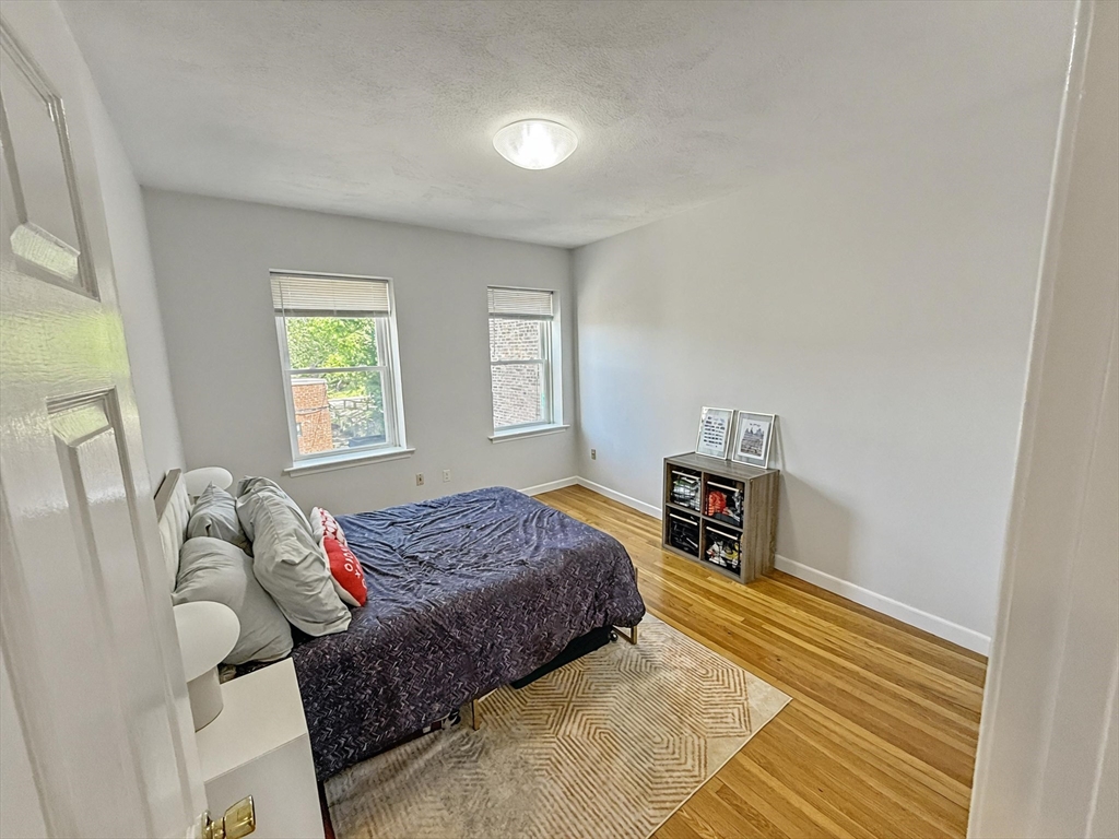 2 bed, 1 bath apartment for rent at 153 Chiswick Rd Unit 3, Brighton — photo 12 of 21