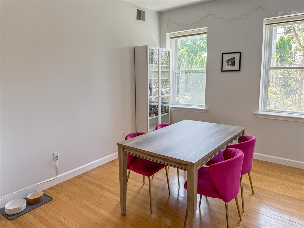 2 bed, 1 bath apartment for rent at 153 Chiswick Rd Unit 3, Brighton — photo 6 of 21