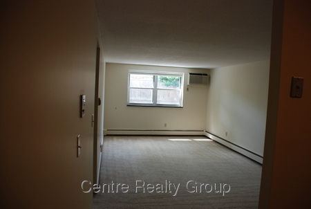 2 bed, 1 bath apartment for rent at 153 Concord St Unit 15, Newton Lower Falls — photo 4 of 5
