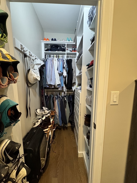 2 bed, 1 bath apartment for rent at 153 Everett St Unit 1, East Boston — photo 6 of 12