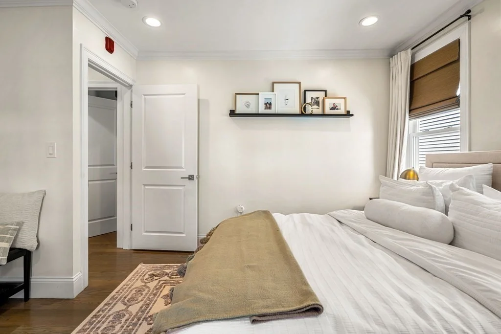 2 bed, 1 bath apartment for rent at 153 Everett St Unit 2, East Boston — photo 28 of 33