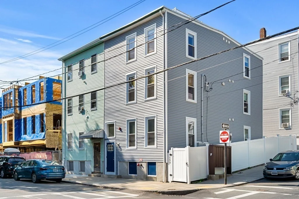 2 bed, 1 bath apartment for rent at 153 Everett St Unit 2, East Boston — photo 4 of 33