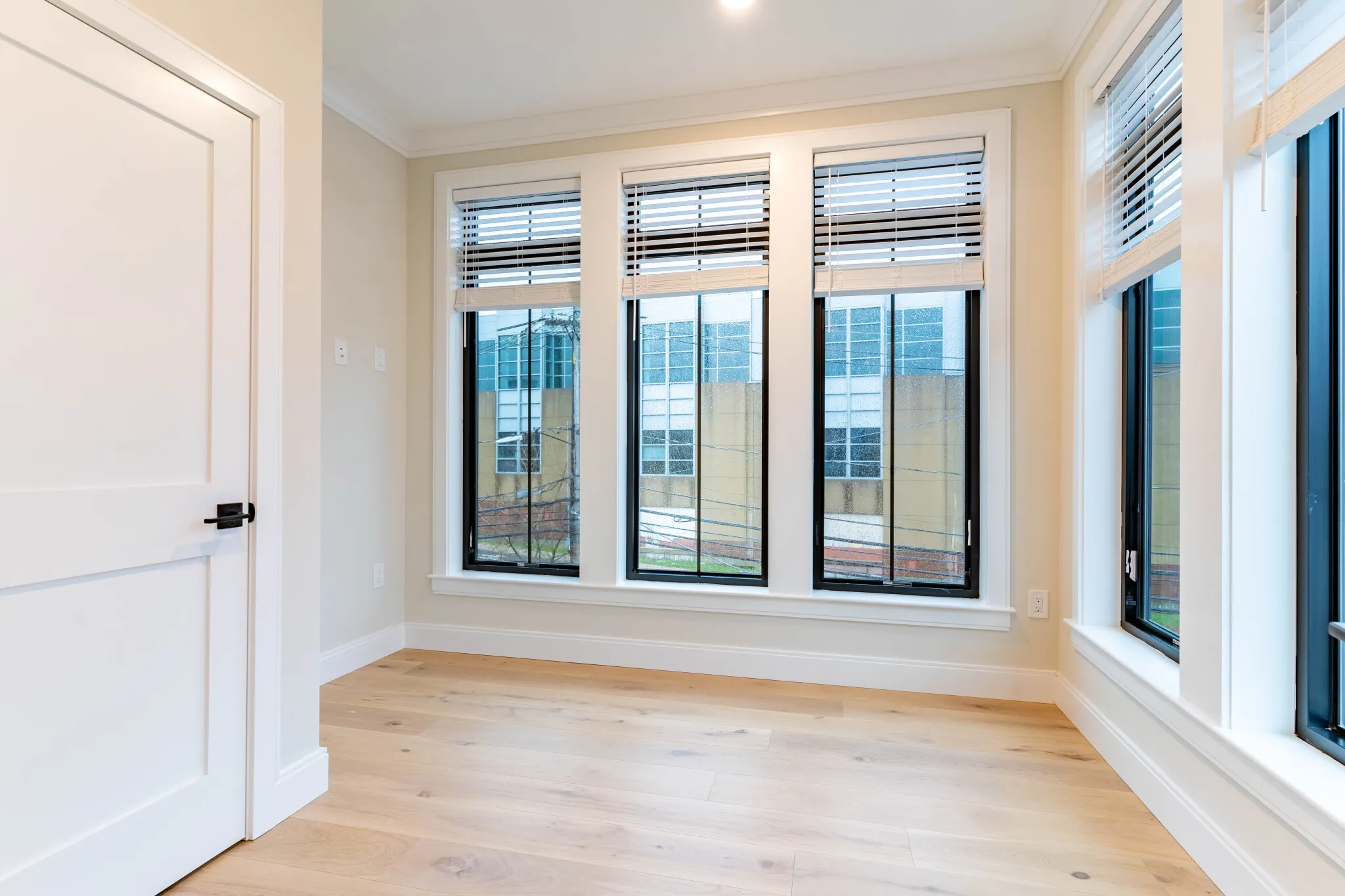 4 bed, 2.5 bath apartment for rent at 153 Everett St Unit 303, Allston — photo 2 of 13