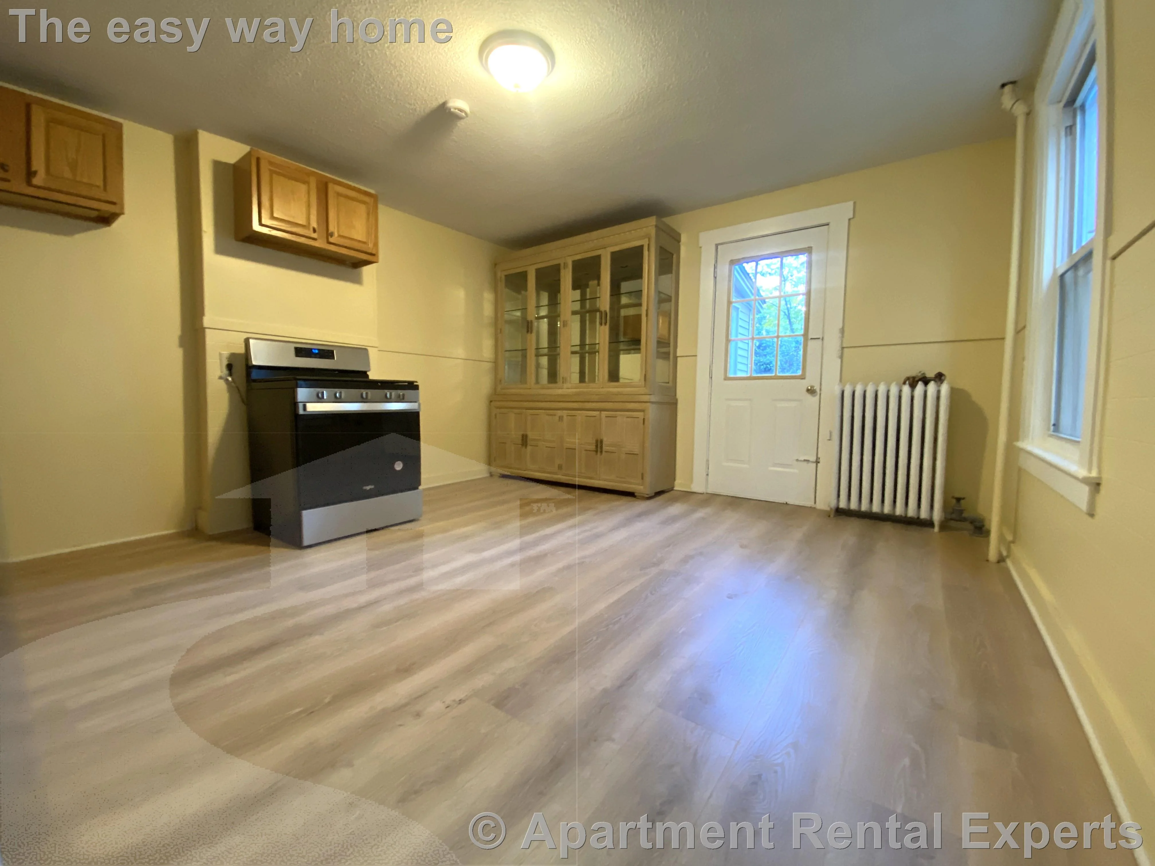 3 bed, 1 bath apartment for rent at 153 Hamilton St, Cambridgeport — photo 1 of 14