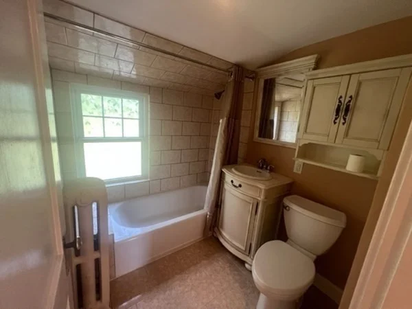4 bed, 2 bath apartment for rent at 153 Hartwell Rd, Bedford — photo 20 of 29