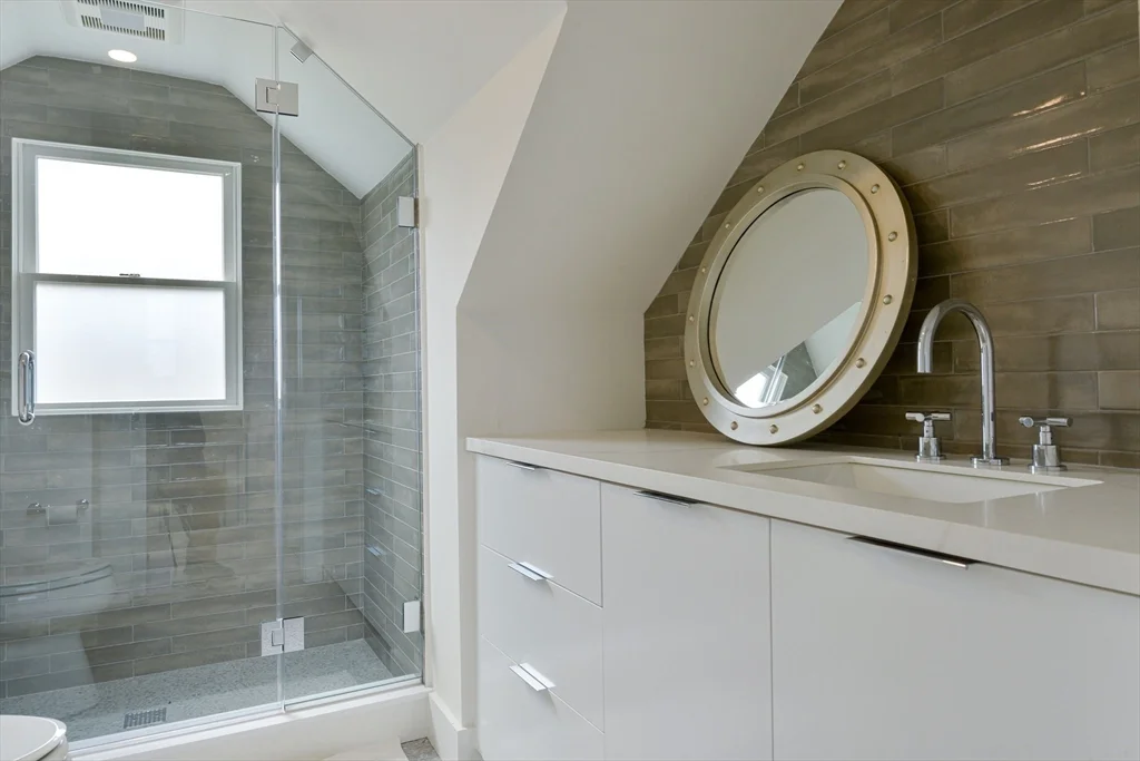 4 bed, 3 bath apartment for rent at 153 Polpis Rd, Nantucket — photo 24 of 24