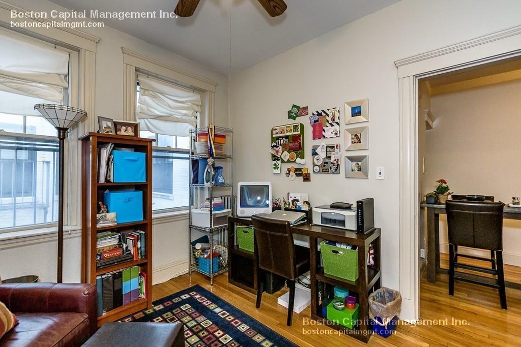 2 bed, 1 bath apartment for rent at 153 Strathmore Rd Unit 1, Brighton — photo 11 of 15