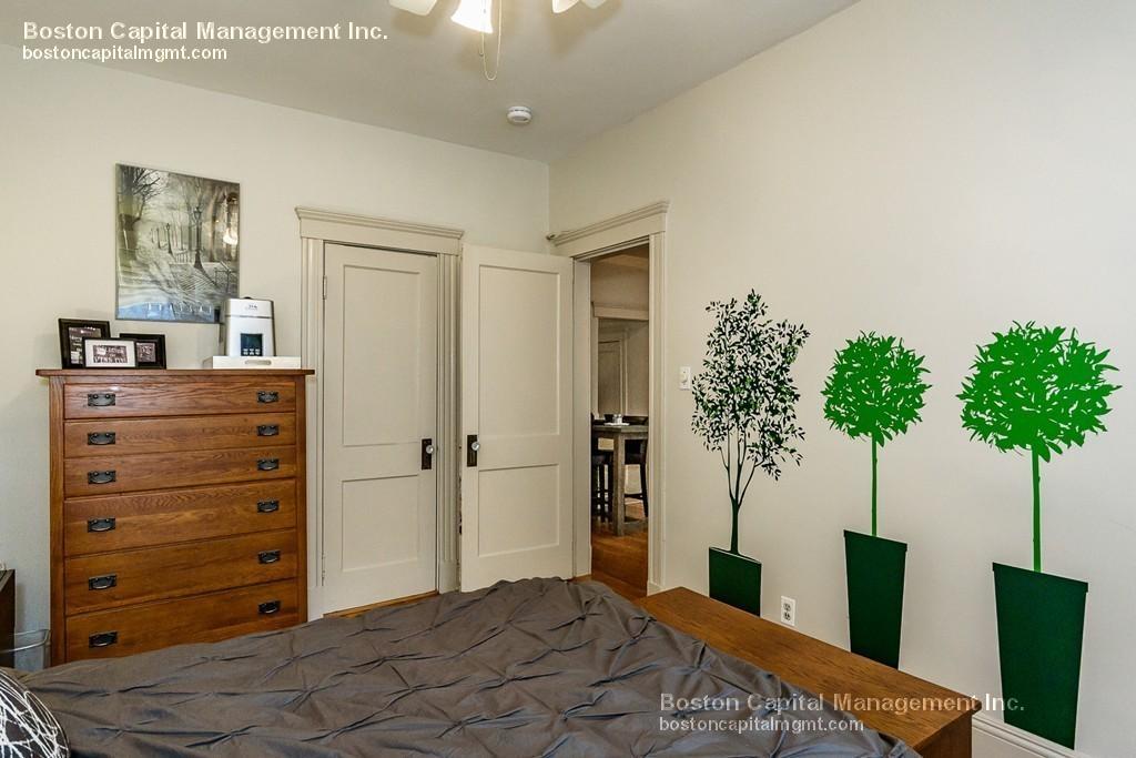 2 bed, 1 bath apartment for rent at 153 Strathmore Rd Unit 1, Brighton — photo 10 of 15