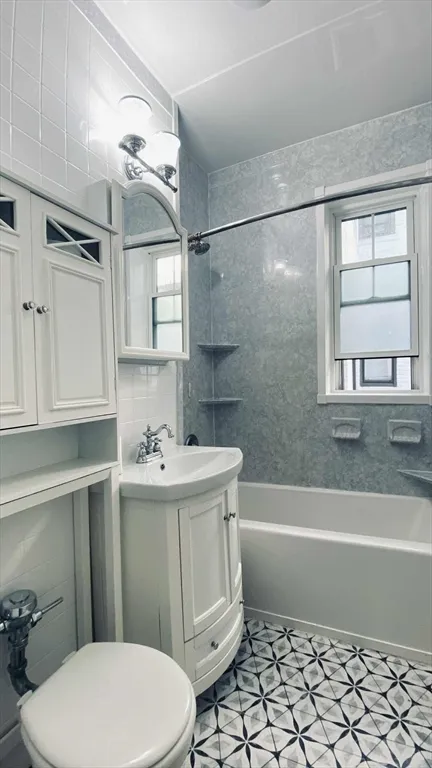 2 bed, 1 bath apartment for rent at 153 Strathmore Rd Unit 6, Brighton — photo 8 of 8