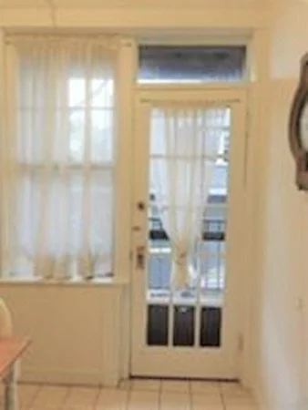 2 bed, 1 bath apartment for rent at 153 Strathmore Rd Unit 8, Brighton — photo 10 of 14